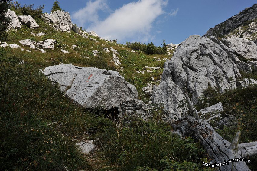 087 Periplo e vetta Monte Alben la Croce.JPG